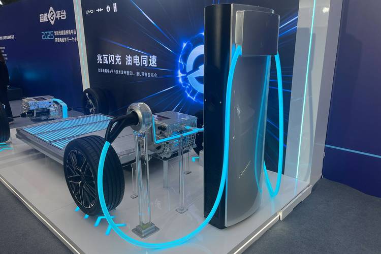 小米YU7本周发布,小米7月7日发布